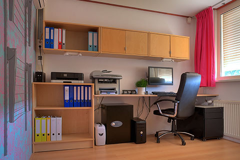 Clean office space - Get rid of junk in your house easier with these tricks - Junk Removal Winnipeg - Kloos Hauling and Demolition