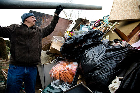 How is commercial junk removal different from residential junk removal? - Winnipeg Junk Removal - Junk Removal Winnipeg - Kloos Hauling & Demolition
