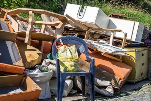Benefits of choosing us for commercial junk removal in Winnipeg - Commercial Junk Removal Winnipeg - Winnipeg Junk Removal - Kloos Hauling & Demolition