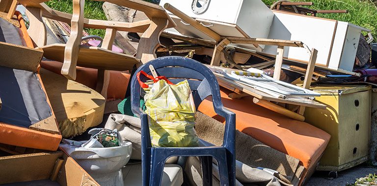 Benefits of choosing us for residential junk removal in Winnipeg - Kloos Hauling & Demolition